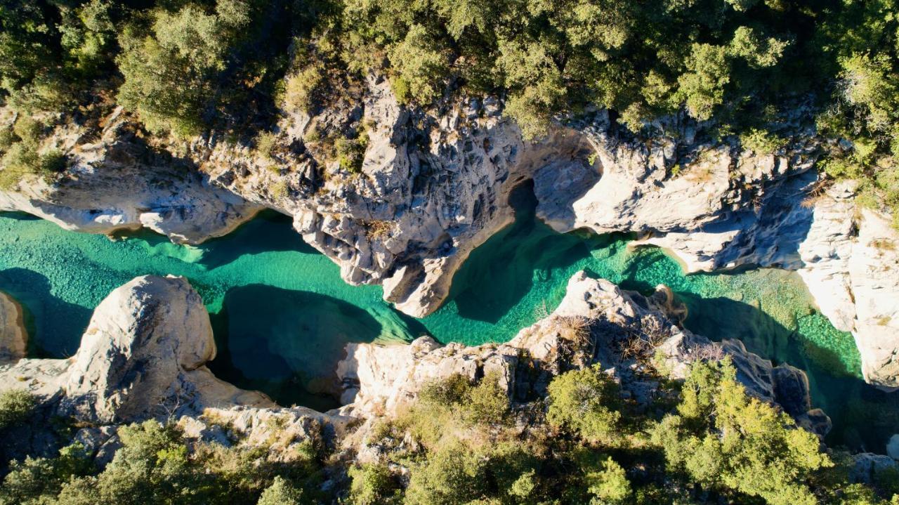 Pont De Valenti Mountain Retreat Apartment Girona Bagian luar foto